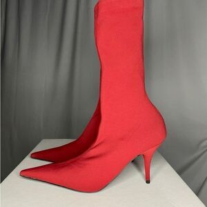 2 item bundle - Balenciaga Red Velvet Boot - Prada Luna shoulder bag - Red Blue